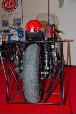 ml2007autrestand021